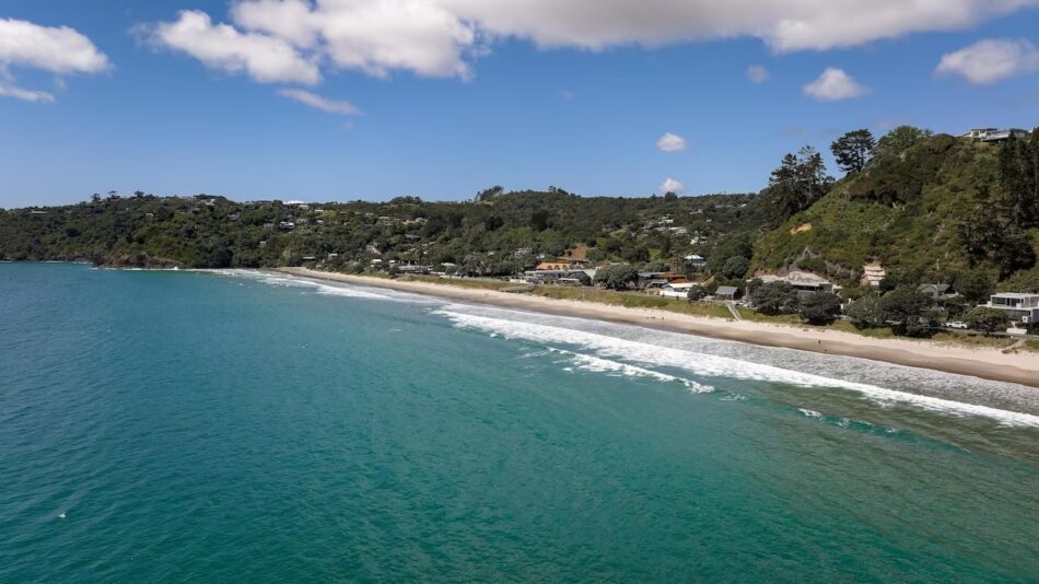 Onetangi Beach